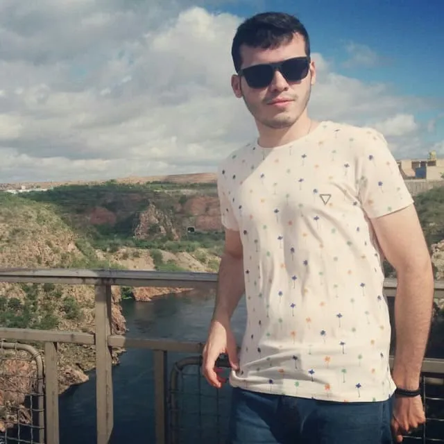 Eduardo Cabral, tecladista e aluno do Músico Excel
